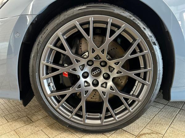 Audi RS3 RS 3 Sportback *abged. Matrix*HuD*Sonos*280kmh*