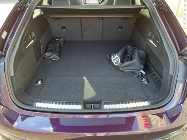 Audi A6 Avant e-hybrid quattro S tronic *Audi Exclusive*