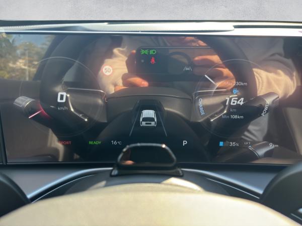 Hyundai IONIQ 9 Uniq | Sofort Verfügbar | Zulassung bis zum 31.03.2026|