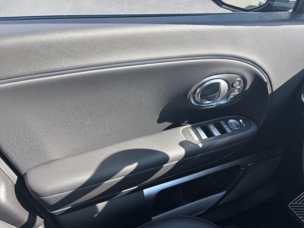 Hyundai IONIQ 9 Uniq | Sofort Verfügbar | Zulassung bis zum 31.03.2026|