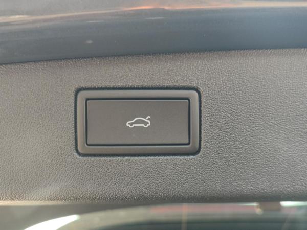 Volkswagen Tiguan R-Line 1,5 l eHybrid BLACK-STYLE ❗AHK❗