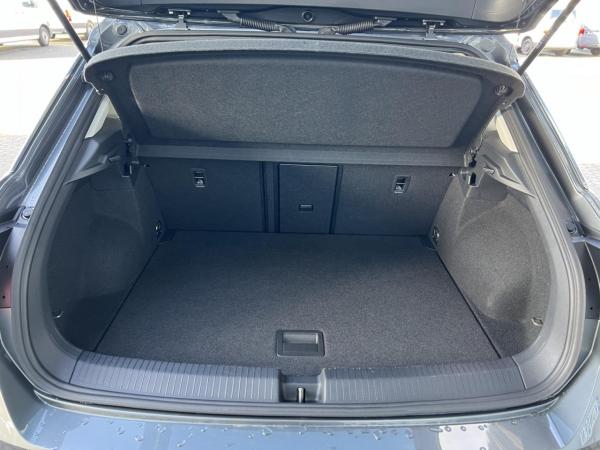 Volkswagen T-Roc 1.0 TSI ACC+SHZ+KLIMA+CARPLAY+WINTERPAKET