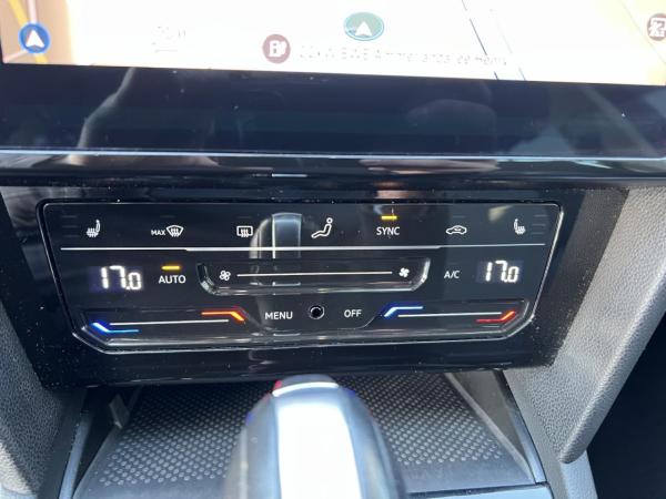 Volkswagen Passat Variant 2.0 TDI ACC+SHZ+PDC+RFK+NAVI+LED