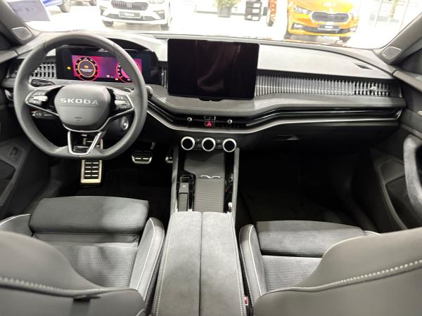 Skoda Superb Combi 2.0 TSI 150kW Sportline !SOFORT VERFÜGBAR!