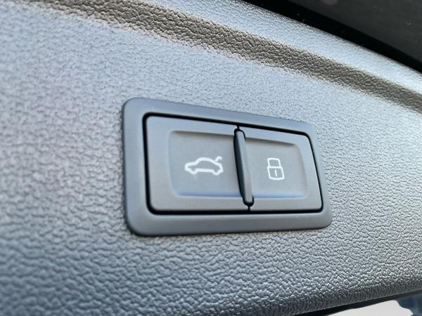 Audi A3 Sportback S line 35 TDI LED NAVI KAMERA SHZ