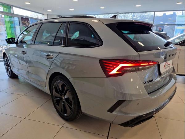 Skoda Octavia Octavia Combi 2,0 TSI 265PS 7-Gang-DSG* ab 169 mtl netto möglich* Skoda Octavia Octavia Combi 2,0 TSI 265PS 7-Gang-DSG* ab 169 mtl netto möglich*