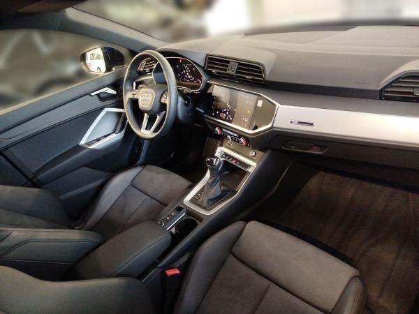 Audi Q3 Sportback 35 TFSI S tronic S line LED Navi DAB VC PDC Sitzheizung