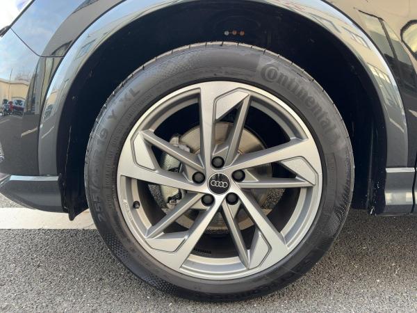 Audi Q3 35 TFSI advanced Matrix Navi Leder AHZV