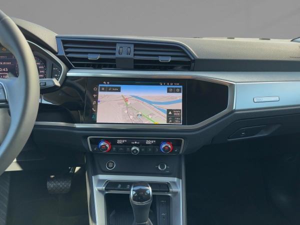 Audi Q3 SUV advanced 35 TFSI S tronic AHZV