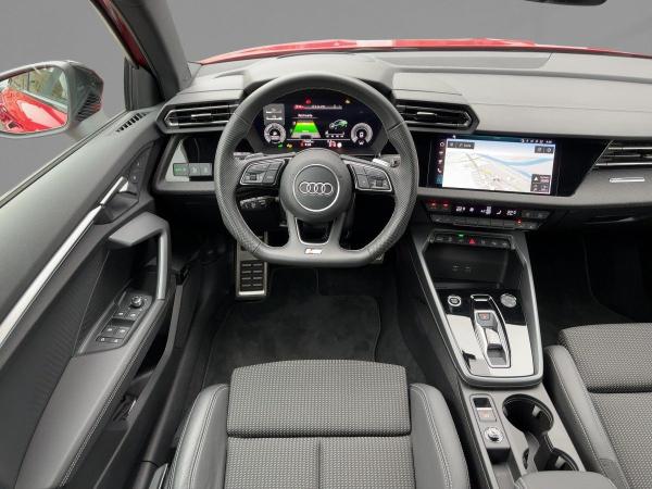 Audi A3 Sportback TFSIe S line 45 S tronic Matrix LED