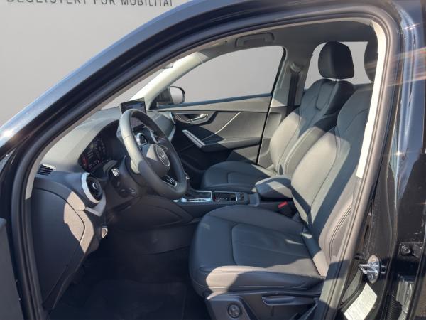 Audi Q2 S-Line 35TFSI S-Tr. Navi Leder Rückfahrkamera