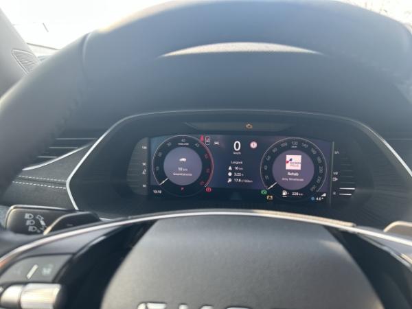 Skoda Octavia Combi 2.0 TDI Balance, AHK, LED, Navi