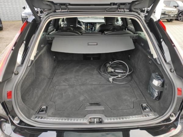 Volvo V90 T6 Inscription Plug-In Hybrid AWD Eu6d  StandHZG AHK-el. klappb. Navi Leder Digitales Cockpit