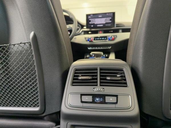 Audi A4 Limousine 40 TDI quattro Matrix Head-Up Standh