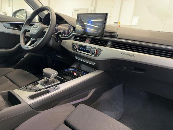 Audi A4 Limousine 40 TDI quattro Matrix Head-Up Standh