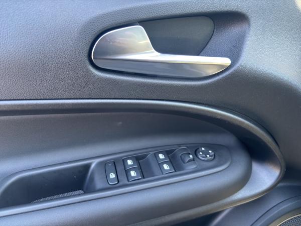 Jeep Avenger ⚫ Black Edition - FRÜHJARSAKTION | Sitzheizung | Allwetter