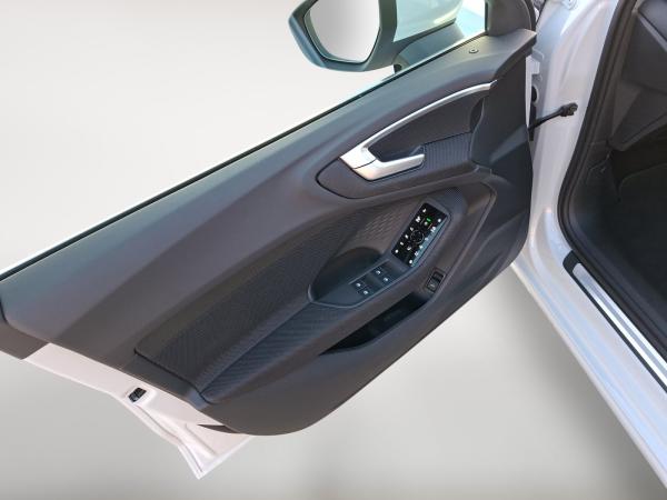 Audi A5 2.0 Avant TDI AHK 18 RFK Navi CarPlay