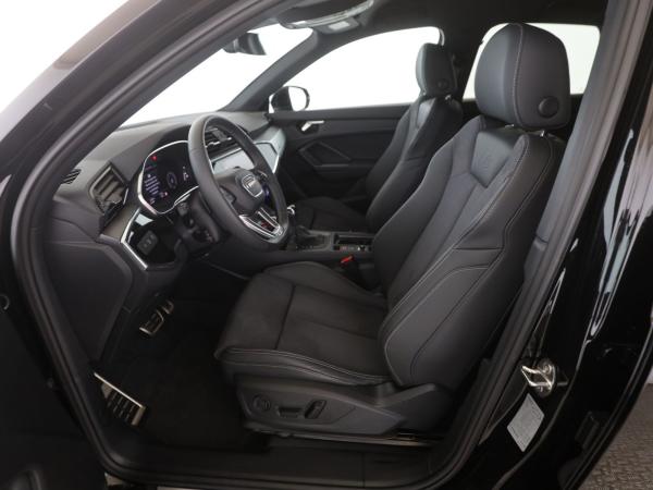 Audi Q3 45 TFSI quattro S line AHK+Matrix+RFK+MMI-Plus