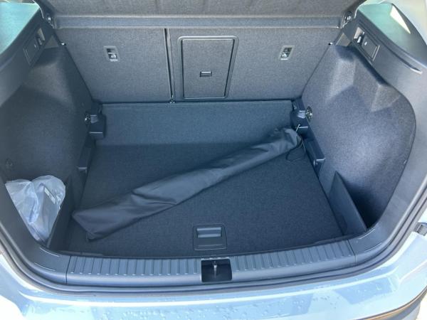 Seat Ateca 1.5 TSI AHK/ Navi/ Ganzjahresreifen Klima