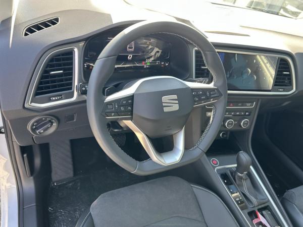 Seat Ateca 1.5 TSI AHK/ Navi/ Ganzjahresreifen Klima