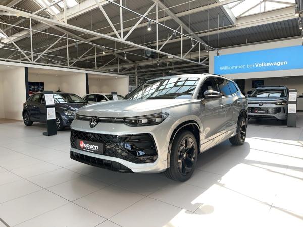 Volkswagen Tayron R-Line Hybrid DSG AHK NAVI R-KAMERA