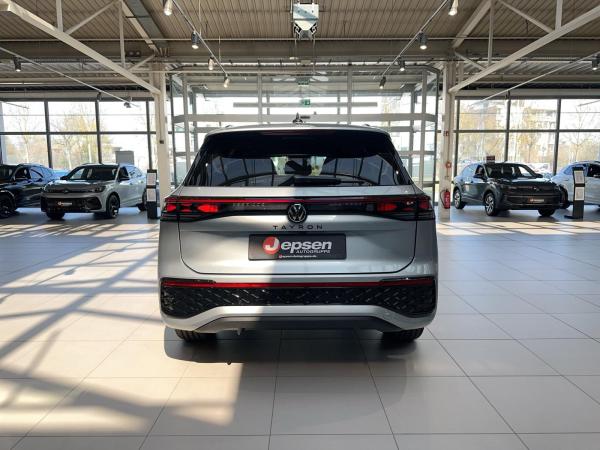 Volkswagen Tayron R-Line Hybrid DSG AHK NAVI R-KAMERA
