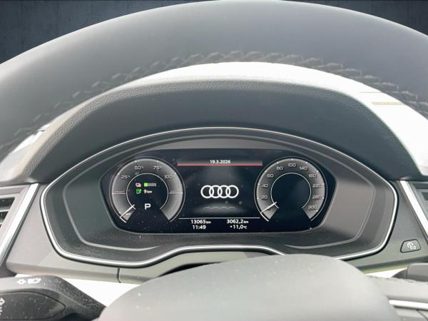 Audi Q5 TFSI e S line business quattro S tr Pano AHK