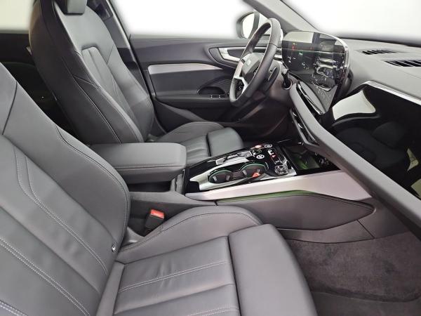 Audi A5 AVANT QUATTRO BUSINESS ACC