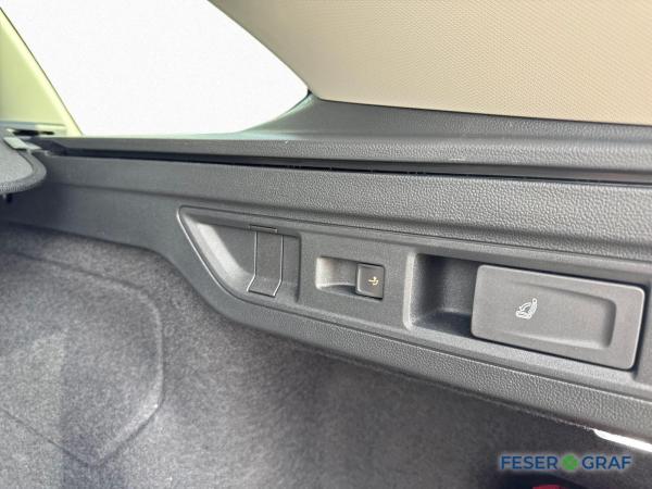 Volkswagen Passat Variant 1.5 eTSI BUSINESS AHK LED KAM 360