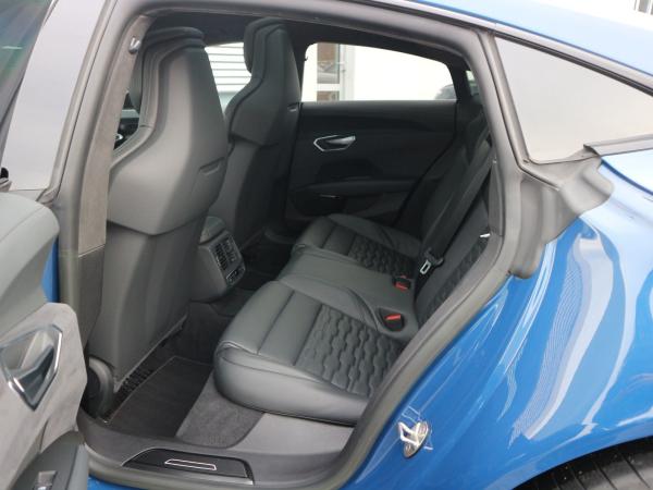 Audi e-tron GT quattro 0,5%*HUD*PANO*MATRIX*B&O*CARPLAY