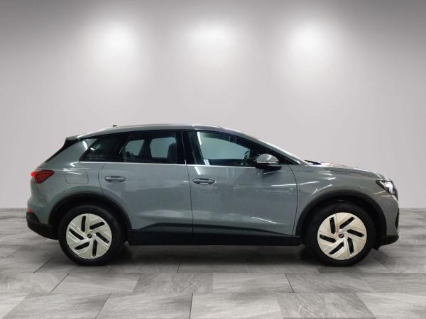 Audi Q4 e-tron 40 Standklima/Sportsitze/WäPu/06.30Garantie