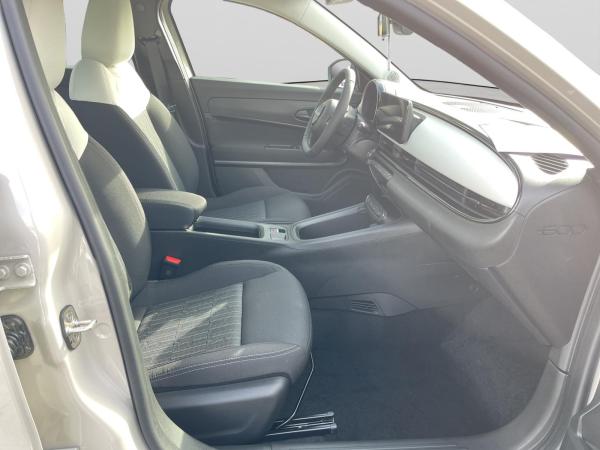 Fiat 600 1.2 Hybrid T3 81 kW DCT BUSINESS EDITION