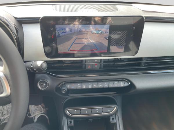 Fiat 600 1.2 Hybrid T3 81 kW DCT BUSINESS EDITION