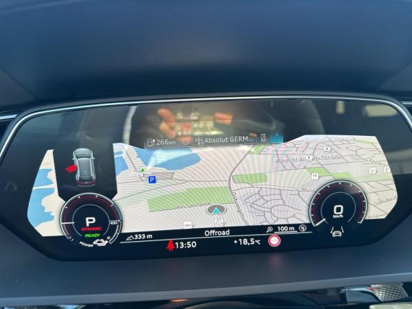 Audi Q8 e-tron edition Dakar 55 qu. Luft PANO HUD 20