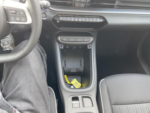 Fiat 600 1.2 Hybrid T3 81 kW DCT BUSINESS EDITION