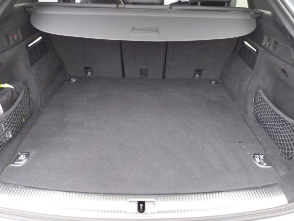 Audi Q5 Sportback HUD*PANO*LEDER*AHK*LM20*MATRIX*NAVI*5J GAR