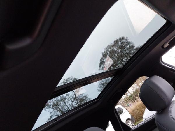 Audi Q5 Sportback HUD*PANO*LEDER*AHK*LM20*MATRIX*NAVI*5J GAR