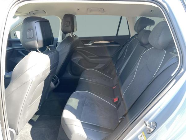 Volkswagen Passat Business /AHK /IQ-DRIVE