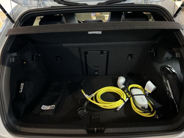 Volkswagen Golf 1.5 eHybrid OPF 200kW DSG GTE