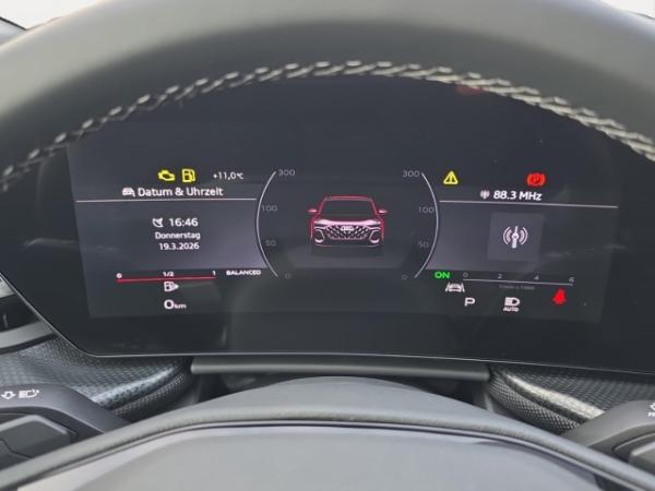 Audi Q5 SUV TDI quattro 150 kW S tronic S line AHK Tech