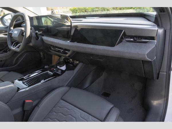 Audi A6 e-tron A6 Avant e-tron performance S line/Tech pro/AHK/Pano/MMI experi