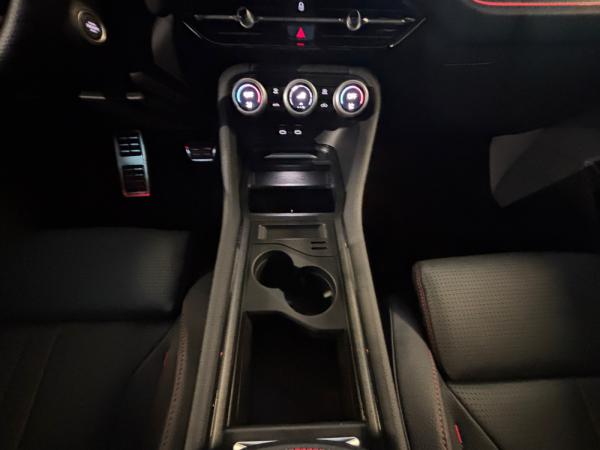 Skoda Kodiaq RS 2,0 TSI DSG 4x4 Pano-SD AHK