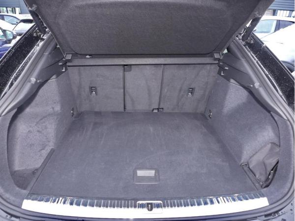 Audi Q3 Sportback 35 TFSI S line Ext. AHK Navi RüKa