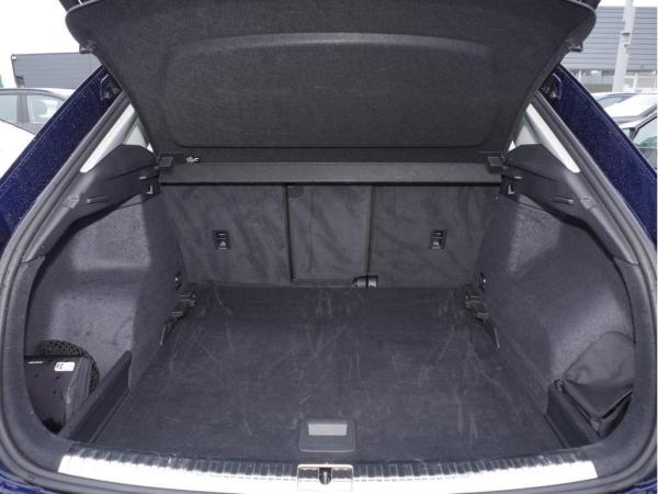 Audi Q3 35 TFSI advanced ACC AHK LED Navi RüKa Sitzh.