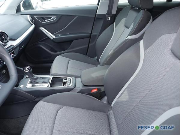 Audi Q2 35 TDI advanced Navi RüKa Sitzh. Sportsitze