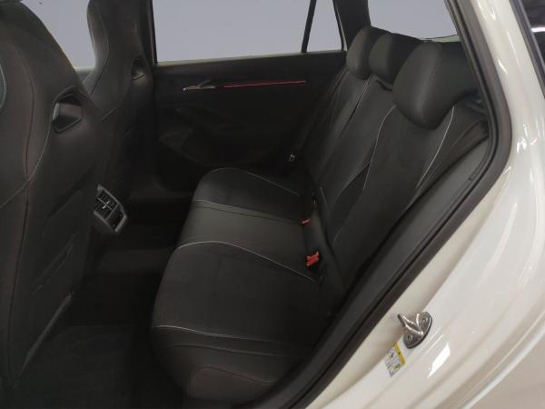 Skoda Superb Combi Sportline 2.0 TDI DSG 4x4 AHK LED