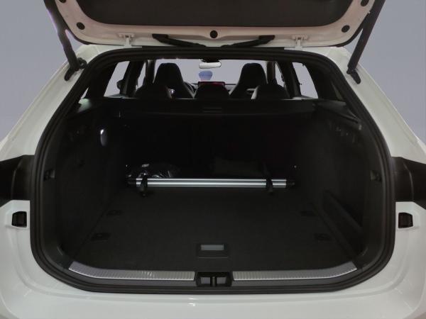 Skoda Superb Combi Sportline 2.0 TDI DSG 4x4 AHK LED