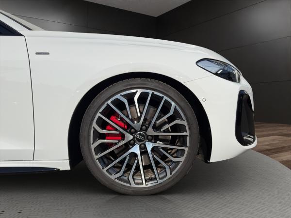 Audi A5 Limousine e-hybrid q. S line AHK+Pano