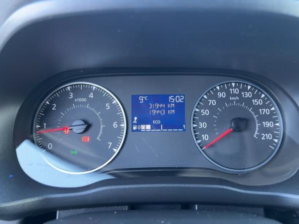 Renault Express 1.3 TCe 100 Basis LED-Tagfahrlicht ABS E