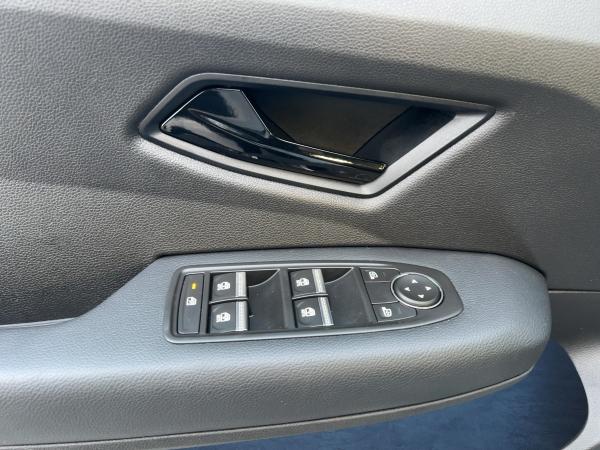 Renault Megane E-Tech EV40 Equilibre Kamera Sitzhzg